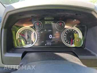 2016 Ram 1500 Outdoorsman Crew Cab Short Bed - miniatura 9