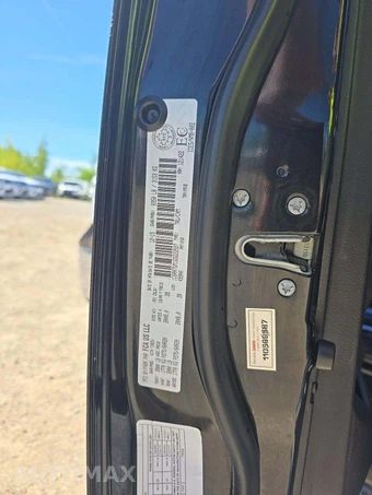 2016 Ram 1500 Outdoorsman Extended Cab Medium Bed – miniatura 2