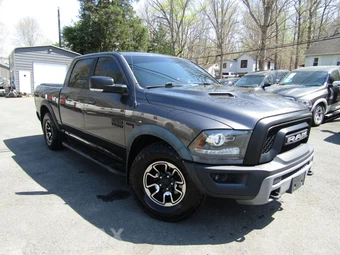 2016 Ram 1500 Rebel Crew Cab Short Bed - miniatura 3
