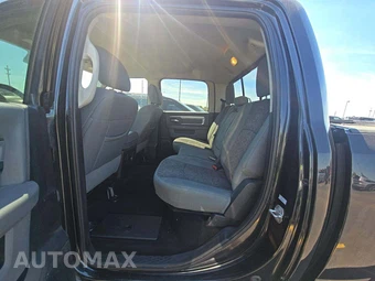 2016 Ram 1500 SLT Crew Cab Short Bed - miniatura 13