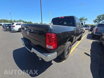 2016 Ram 1500 SLT Crew Cab Short Bed - miniatura 3