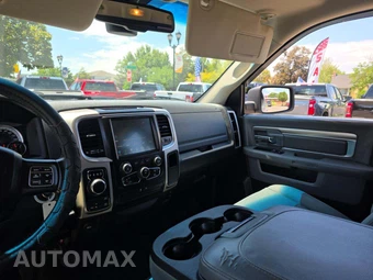 2016 Ram 1500 SLT Crew Cab Short Bed – miniatura 10
