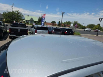 2016 Ram 1500 SLT Crew Cab Short Bed – miniatura 12