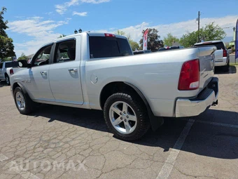 2016 Ram 1500 SLT Crew Cab Short Bed – miniatura 2