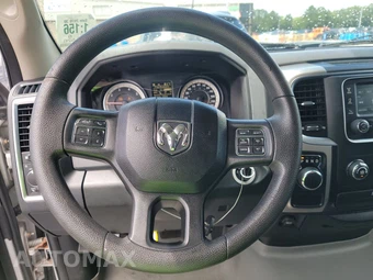 2016 Ram 1500 SLT Extended Cab Medium Bed – miniatura 10