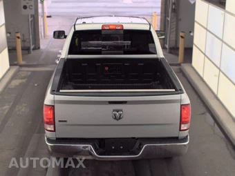 2016 Ram 1500 SLT Extended Cab Medium Bed – miniatura 5
