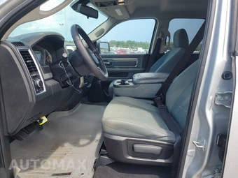 2016 Ram 1500 SLT Extended Cab Medium Bed – miniatura 7