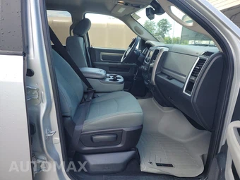 2016 Ram 1500 SLT Extended Cab Medium Bed – miniatura 8