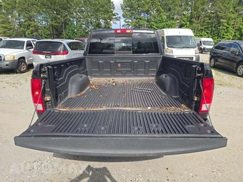 2016 Ram 1500 SLT Extended Cab Medium Bed – miniatura 14