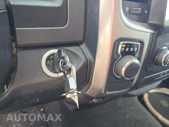 2016 Ram 1500 SLT Extended Cab Medium Bed – miniatura 8