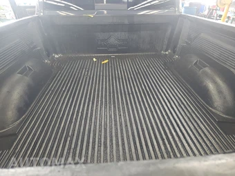 2016 Ram 1500 SLT Extended Cab Medium Bed – miniatura 16