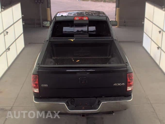 2016 Ram 1500 SLT Extended Cab Medium Bed – miniatura 5