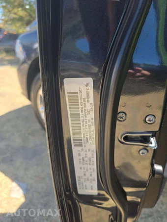2016 Ram 1500 Sport Crew Cab Short Bed - miniatura 2