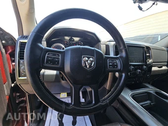 2016 Ram 1500 Sport Crew Cab Short Bed – miniatura 10