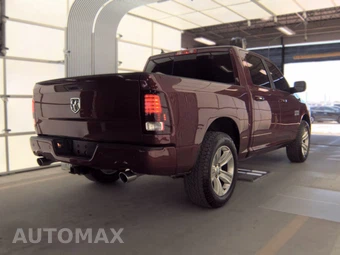 2016 Ram 1500 Sport Crew Cab Short Bed – miniatura 4