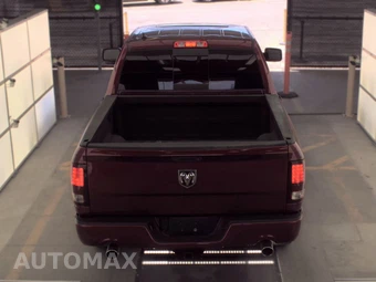 2016 Ram 1500 Sport Crew Cab Short Bed – miniatura 5