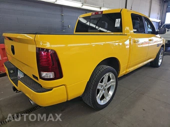2016 Ram 1500 Sport Crew Cab Short Bed - miniatura 4