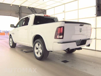 2016 Ram 1500 Sport Crew Cab Short Bed - miniatura 6