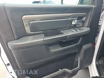 2016 Ram 1500 Sport Crew Cab Short Bed - miniatura 9