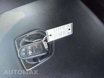 2016 Ram 1500 Sport Crew Cab Short Bed - miniatura 9