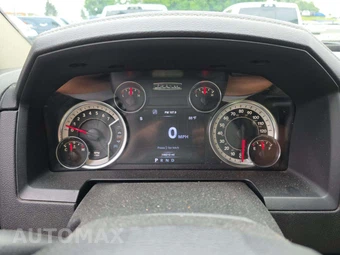 2016 Ram 1500 Sport Crew Cab Short Bed - miniatura 9