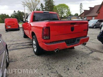 2016 Ram 1500 Sport Crew Cab Short Bed - miniatura 2