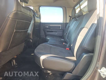 2016 Ram 1500 Sport Crew Cab Short Bed – miniatura 13