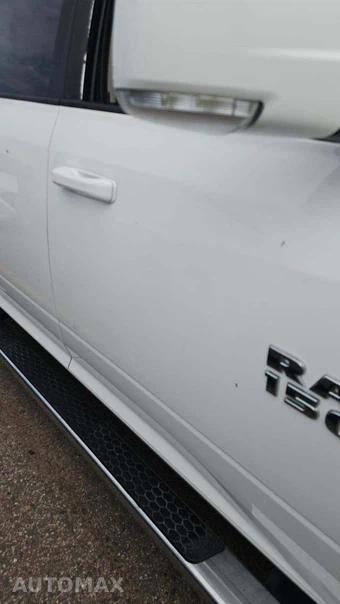 2016 Ram 1500 Sport Crew Cab Short Bed – miniatura 30