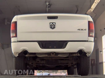 2016 Ram 1500 Sport Crew Cab Short Bed – miniatura 7