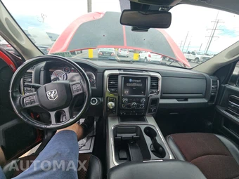 2016 Ram 1500 Sport Crew Cab Short Bed - miniatura 11