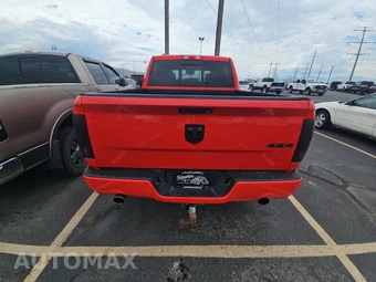 2016 Ram 1500 Sport Crew Cab Short Bed - miniatura 5