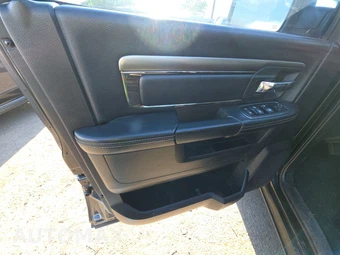 2016 Ram 1500 Sport Extended Cab Medium Bed – miniatura 9