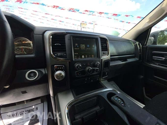 2016 Ram 1500 Sport Regular Cab Medium Bed - miniatura 10