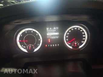 2016 Ram 1500 ST Crew Cab Short Bed - miniatura 9