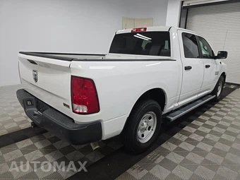 2016 Ram 1500 Tradesman Crew Cab Short Bed - miniatura 4