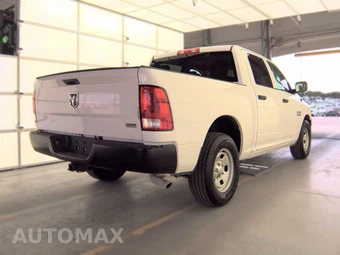 2016 Ram 1500 Tradesman Crew Cab Short Bed - miniatura 4