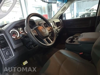 2016 Ram 1500 Tradesman Crew Cab Short Bed – miniatura 7