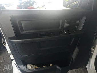 2016 Ram 1500 Tradesman Extended Cab Medium Bed – miniatura 9