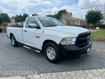 2016 Ram 1500 Tradesman Regular Cab Long Bed - miniatura 2