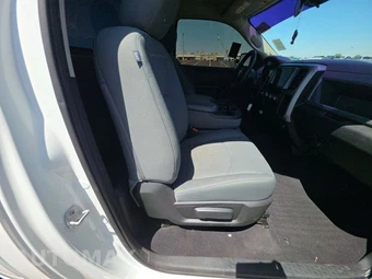 2016 Ram 1500 Tradesman Regular Cab Medium Bed – miniatura 8