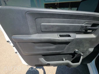 2016 Ram 1500 Tradesman Regular Cab Medium Bed – miniatura 9