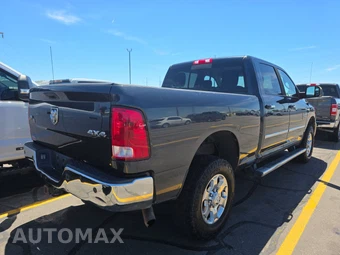 2016 Ram 2500 Big Horn Crew Cab Medium Bed – miniatura 4
