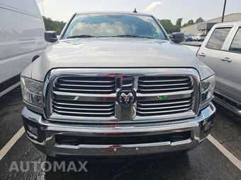 2016 Ram 2500 Big Horn Crew Cab Medium Bed - miniatura 2