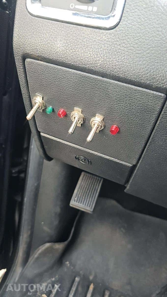 2016 Ram 2500 Laramie Crew Cab Medium Bed - miniatura 19