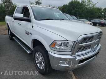 2016 Ram 2500 Laramie Crew Cab Medium Bed - miniatura 3