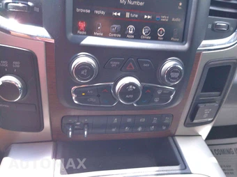 2016 Ram 2500 Laramie Crew Cab Medium Bed - miniatura 15