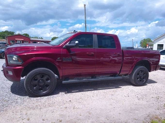 2016 Ram 2500 Laramie Crew Cab Medium Bed - miniatura 2