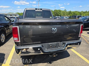 2016 Ram 2500 Laramie Crew Cab Medium Bed - miniatura 5