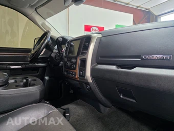 2016 Ram 2500 Laramie Crew Cab Medium Bed - miniatura 25