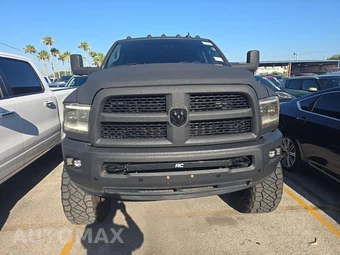 2016 Ram 2500 Laramie Extended Crew Cab Medium Bed - miniatura 2